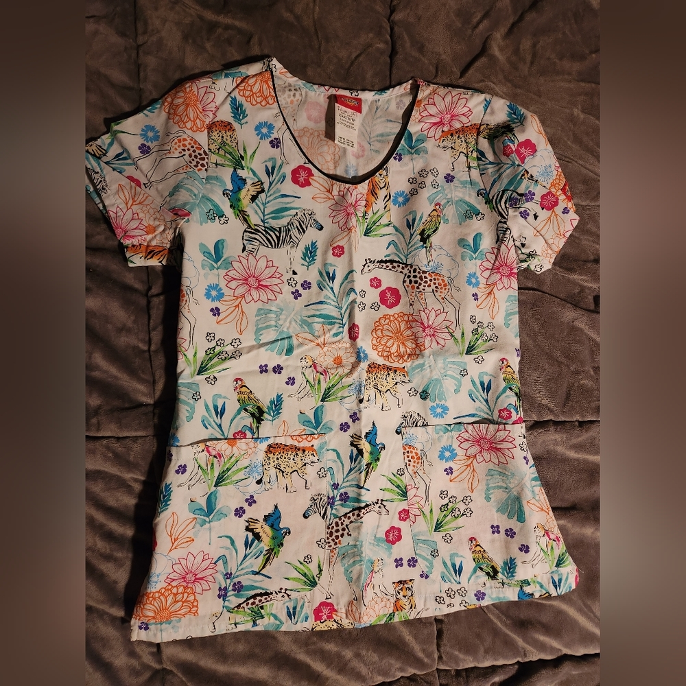 Animal Scrub Top Size XS